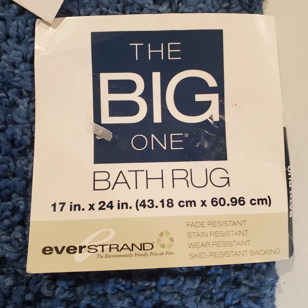 NWT The Big One Bath Rug